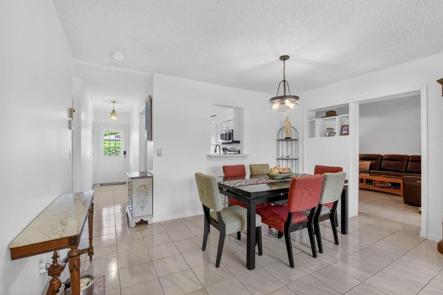 14723 Wildflower Lane, Delray Beach, FL 33446