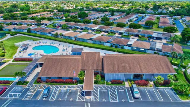 14723 Wildflower Lane, Delray Beach, FL 33446