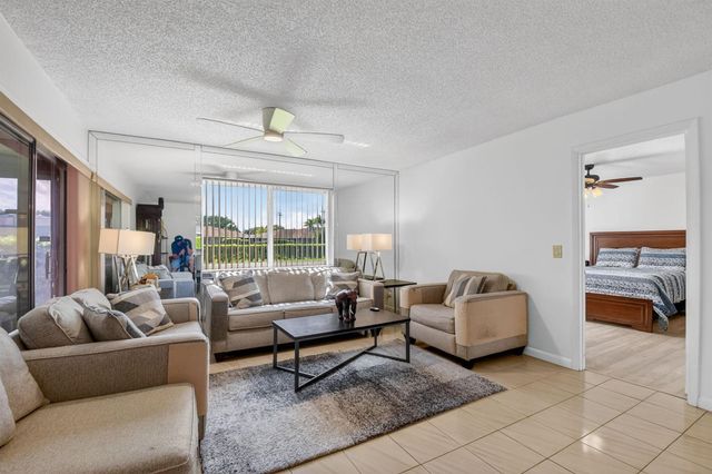 14723 Wildflower Lane, Delray Beach, FL 33446
