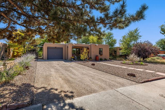 1950 San Ildefonso Road, Santa Fe, NM 87505