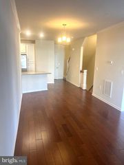 43031 FOXTRAIL WOODS TER #107, Ashburn, VA 20148