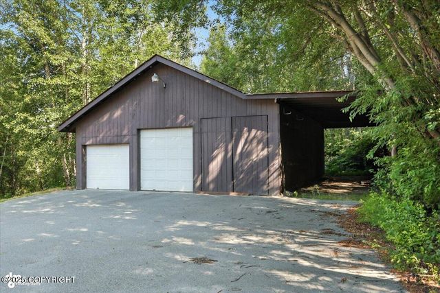 1301 S Felton Street, Palmer, AK 99645