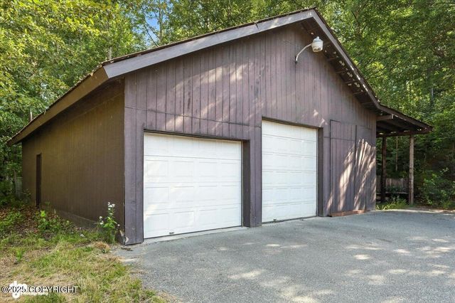 1301 S Felton Street, Palmer, AK 99645