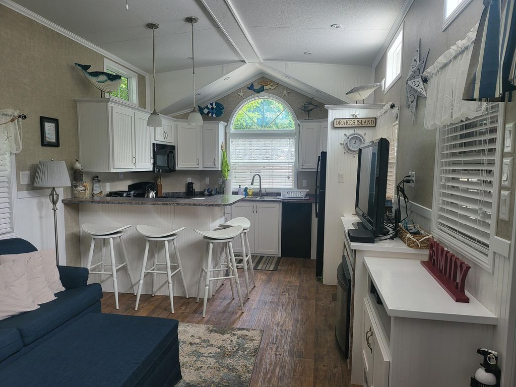 79 Kenzie Trail, Old Orchard Beach, ME 04064 — photo 2