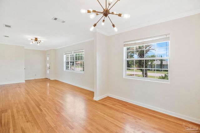 1701 Anderson St, Pensacola, FL 32503