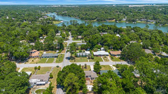 1701 Anderson St, Pensacola, FL 32503