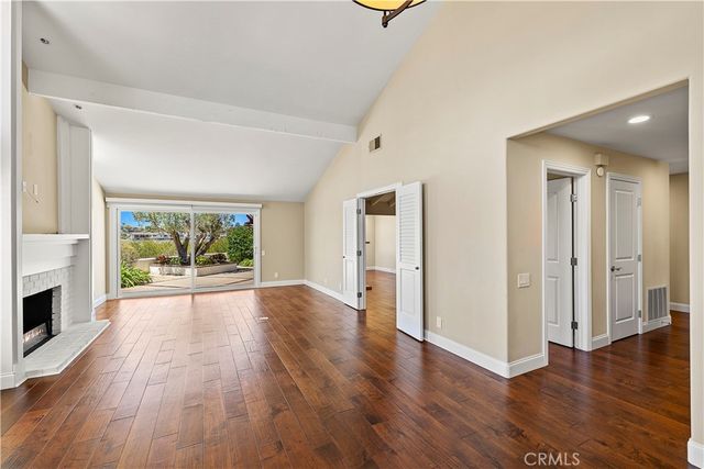 1 Breakwater Drive, Corona Del Mar, CA 92625