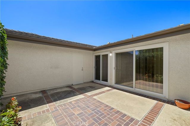 1 Breakwater Drive, Corona Del Mar, CA 92625