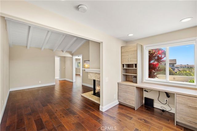 1 Breakwater Drive, Corona Del Mar, CA 92625