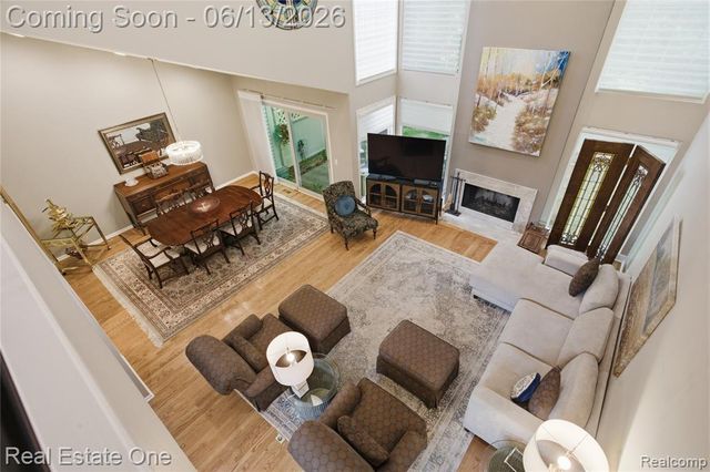 6011 Simsbury Court 12, West Bloomfield, MI 48322