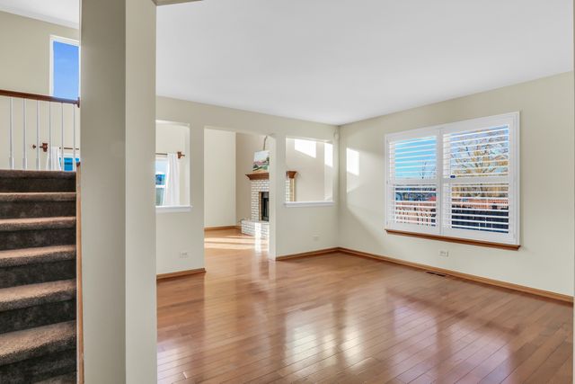 1122 Waverly Drive, Lake Villa, IL 60046