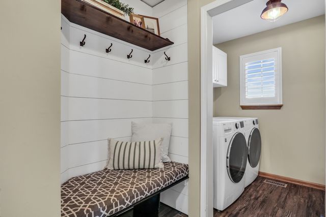 1122 Waverly Drive, Lake Villa, IL 60046