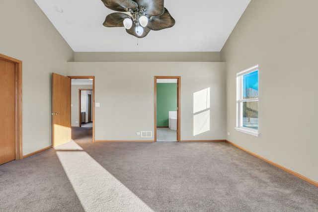 1122 Waverly Drive, Lake Villa, IL 60046