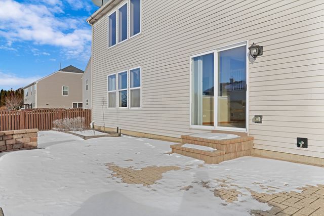 1122 Waverly Drive, Lake Villa, IL 60046