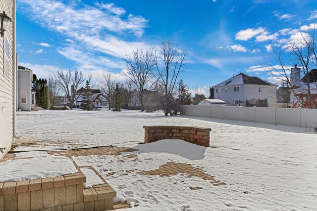 1122 Waverly Drive, Lake Villa, IL 60046