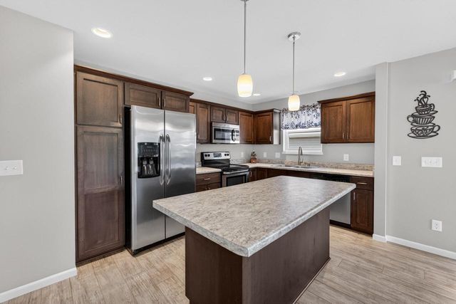 208 Sugar Maple Lane, Verona, WI 53593