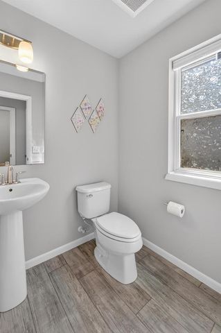 208 Sugar Maple Lane, Verona, WI 53593