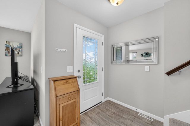 208 Sugar Maple Lane, Verona, WI 53593