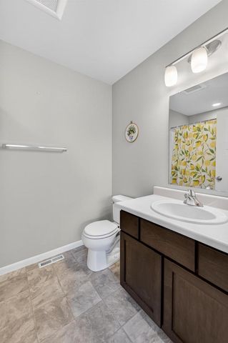 208 Sugar Maple Lane, Verona, WI 53593