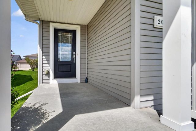 208 Sugar Maple Lane, Verona, WI 53593