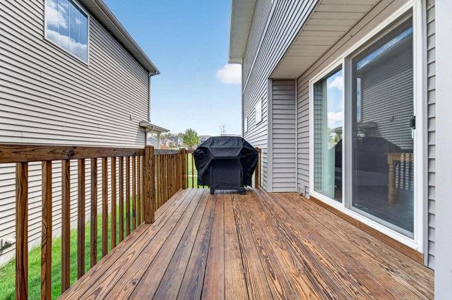 208 Sugar Maple Lane, Verona, WI 53593