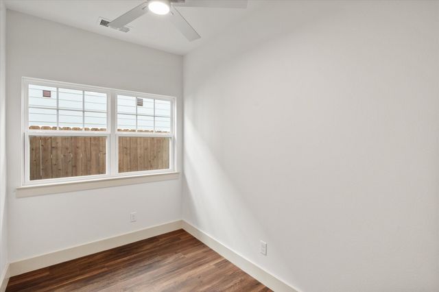 506 E Kimball Street 2, Mansfield, TX 76063