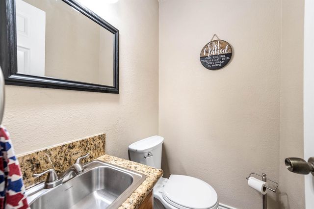 7118 Tonkawa Street, Baytown, TX 77521