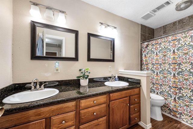 7118 Tonkawa Street, Baytown, TX 77521