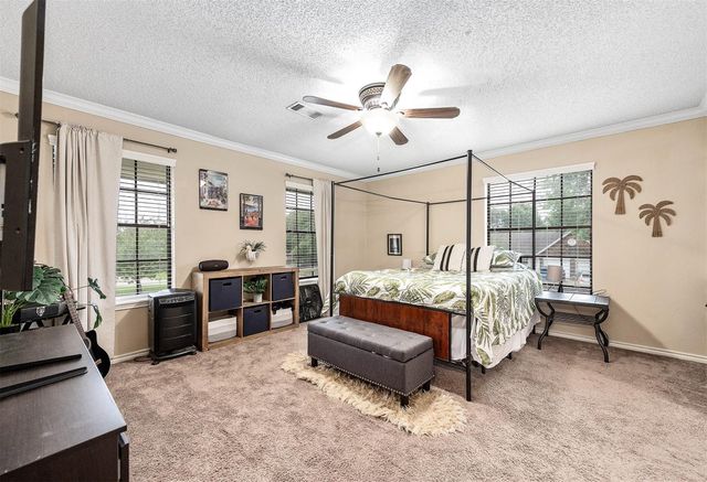 7118 Tonkawa Street, Baytown, TX 77521