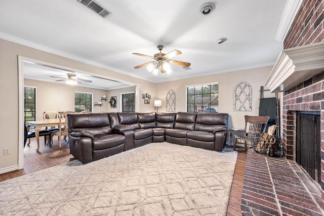 7118 Tonkawa Street, Baytown, TX 77521