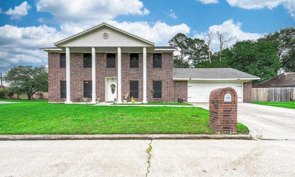 7118 Tonkawa Street, Baytown, TX 77521