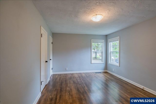 295 Myers St S, Salem, OR 97302