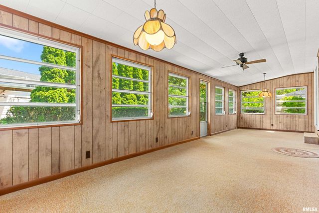 1312 W TREELINE Court, Dunlap, IL 61525