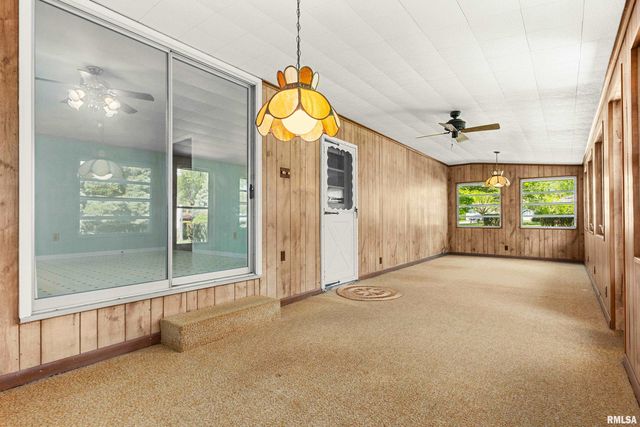 1312 W TREELINE Court, Dunlap, IL 61525