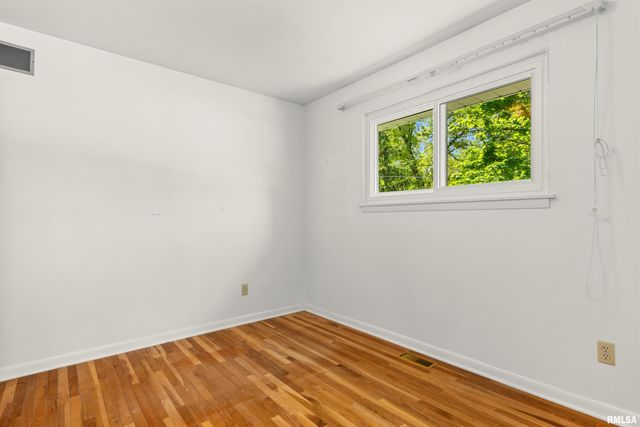 1312 W TREELINE Court, Dunlap, IL 61525