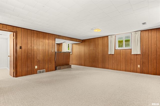 1312 W TREELINE Court, Dunlap, IL 61525