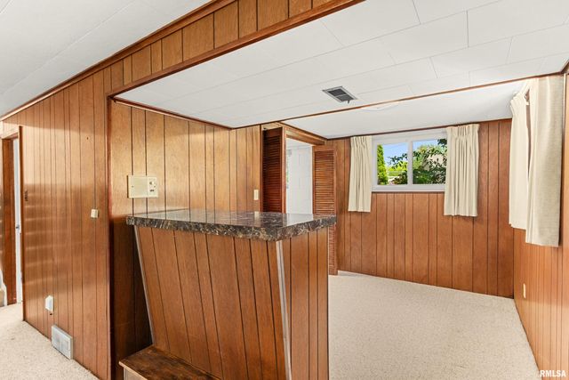 1312 W TREELINE Court, Dunlap, IL 61525