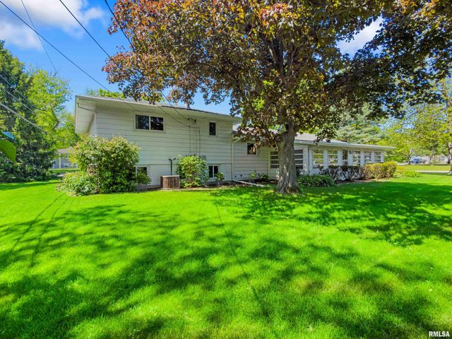 1312 W TREELINE Court, Dunlap, IL 61525