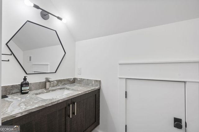 13365 Hopewell Road, Alpharetta, GA 30004
