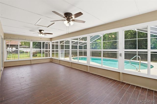 4179 S Winding Oaks Drive, Homosassa, FL 34446