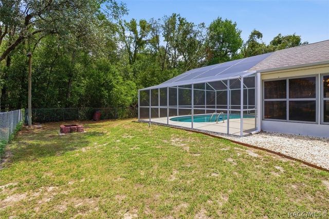 4179 S Winding Oaks Drive, Homosassa, FL 34446