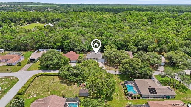 4179 S Winding Oaks Drive, Homosassa, FL 34446