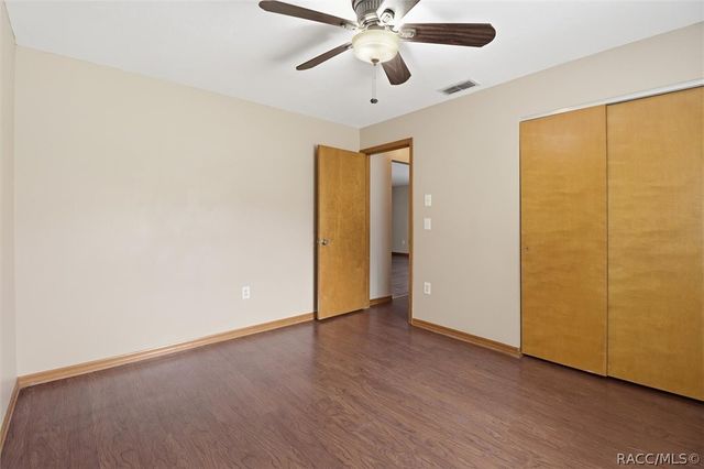 4179 S Winding Oaks Drive, Homosassa, FL 34446