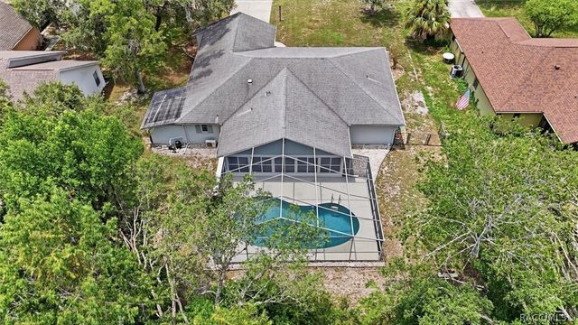 4179 S Winding Oaks Drive, Homosassa, FL 34446