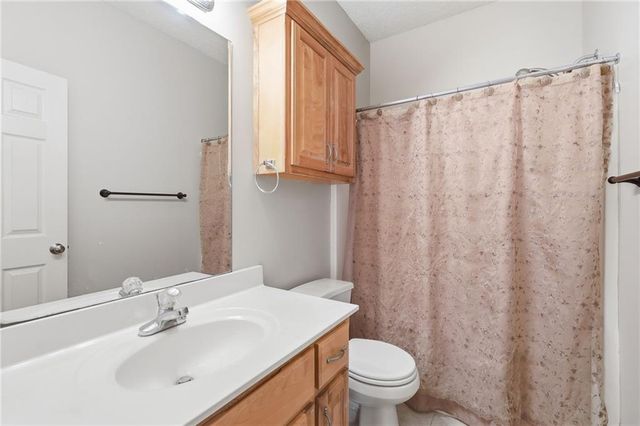 2306 N 114th Terrace, Kansas City, KS 66109