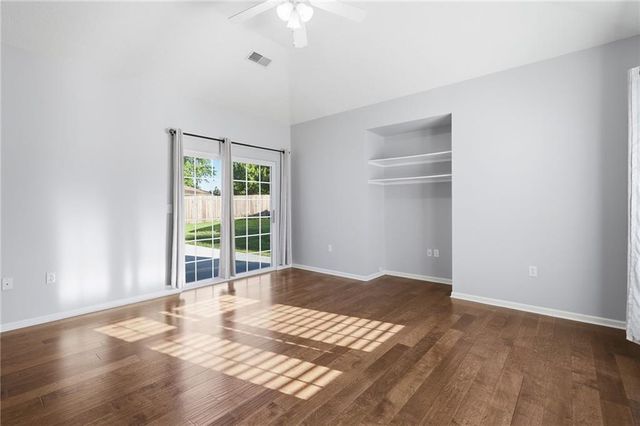 2306 N 114th Terrace, Kansas City, KS 66109