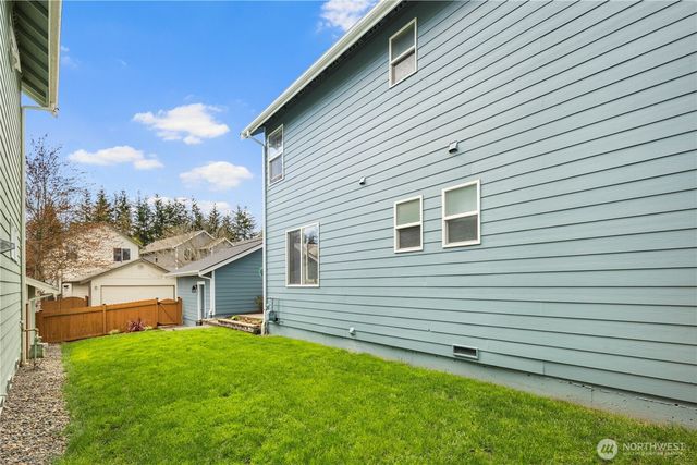 7823 Ingram Lane SE, Snoqualmie, WA 98065