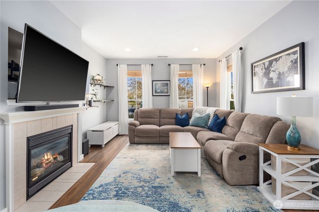7823 Ingram Lane SE, Snoqualmie, WA 98065