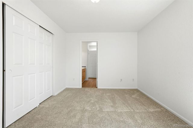 24725 E Gunnison Drive, Aurora, CO 80018