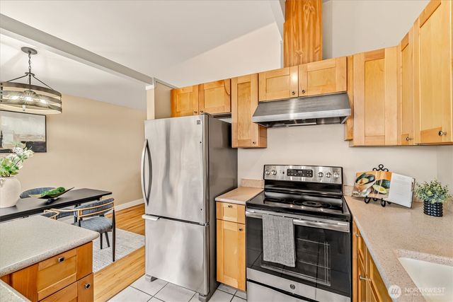 3953 153rd Avenue SE, Bellevue, WA 98006